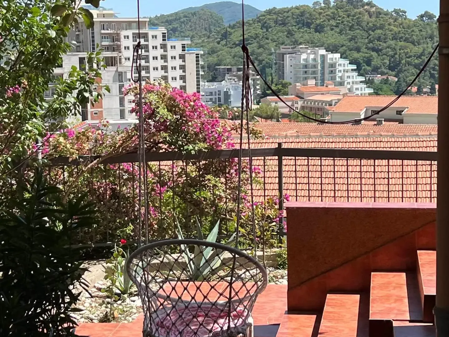 Sale, three bedroom apartment, 102m², Petrovac, Budva