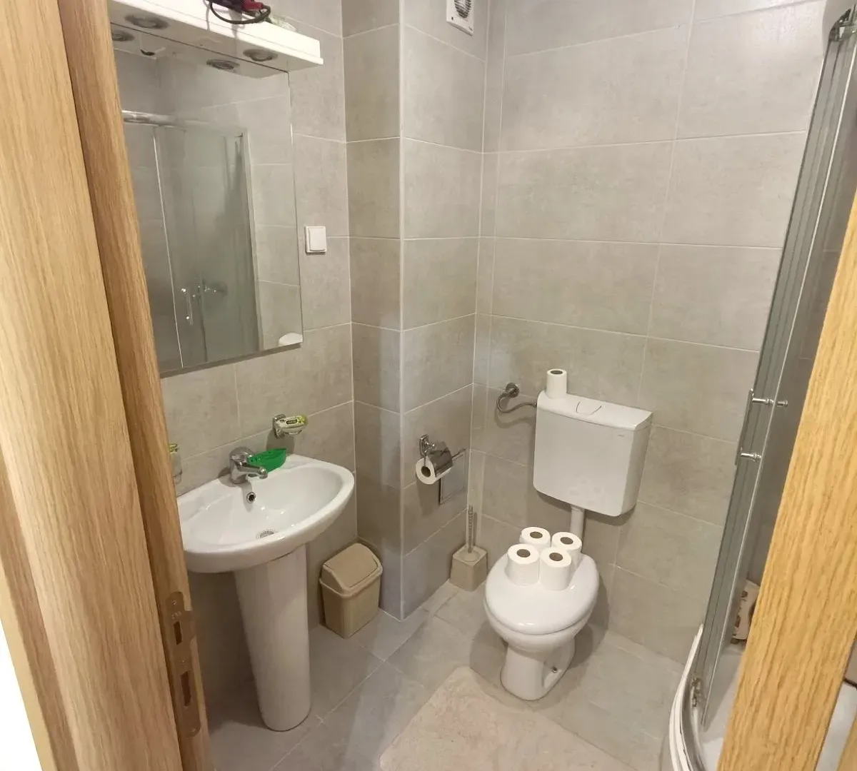 Rent, one bedroom apartment, 50m², Stari Aerodrom, Podgorica