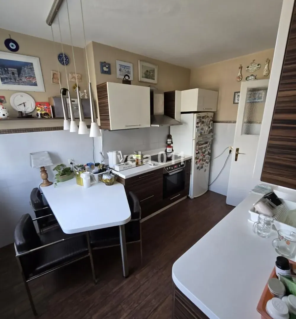 Sale, three bedroom apartment, 100m², Vračar Sve Podlokacije, Beograd
