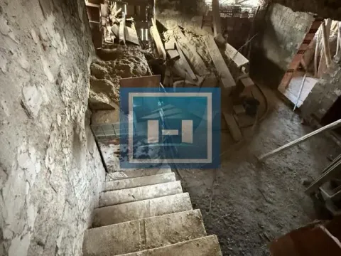 Prodaja, kuća, 230m², Đurđevo brdo, Jagodina - image 27