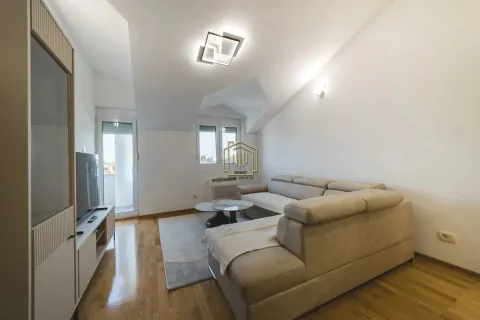Rent, two bedroom apartment, 62m², Momišići, Podgorica - image 1