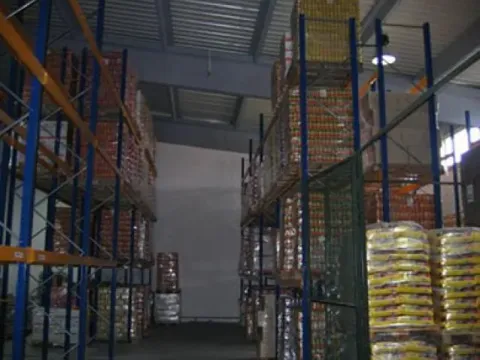 Rent, office space, 1250m², Leštane, Grocka