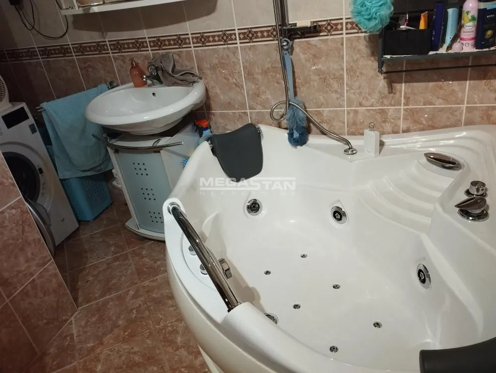 Sale, house, 98m², Banja Koviljača, Loznica