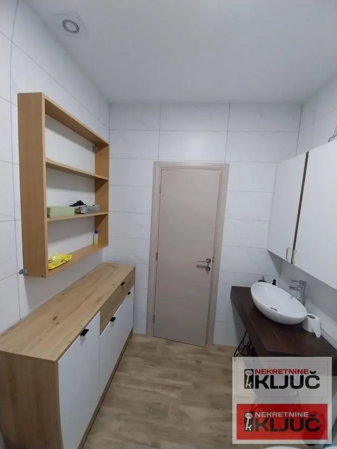 Prodaja, jednosoban stan, 45m², Petrovaradin, Novi Sad