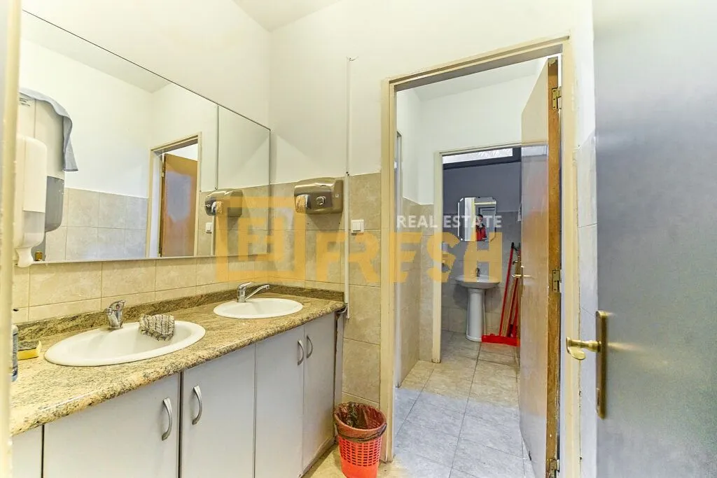 Rent, office space, 228m², Preko Morače, Podgorica