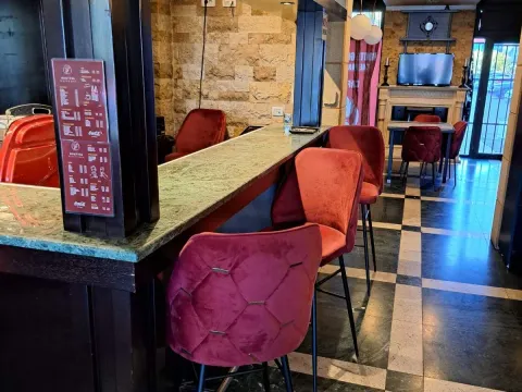 Rent, hospitality venue, 130m², Stari Aerodrom, Podgorica - image 4