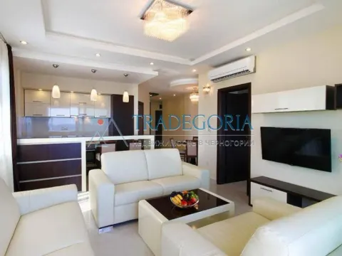 Prodaja, dvosoban stan, 83m², Bečići, Budva - image 4