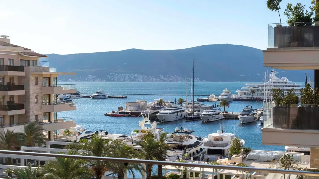 Sale, one bedroom apartment, 81m², Porto Montenegro, Tivat