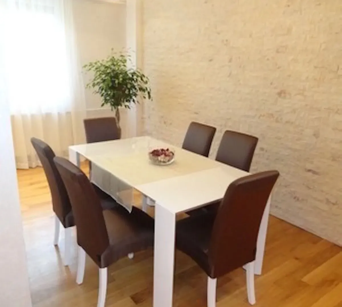 Prodaja, četvorosoban stan, 107m², Vračar Sve Podlokacije, Beograd
