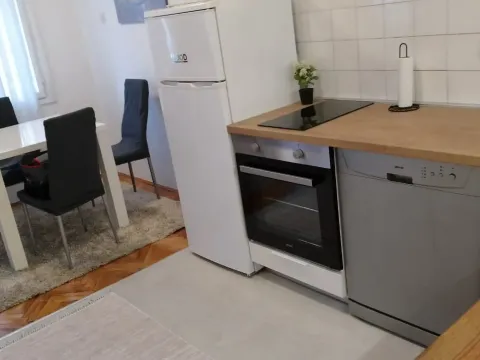 Izdavanje, jednosoban stan, 46m², Podgorica, Crna Gora - image 7