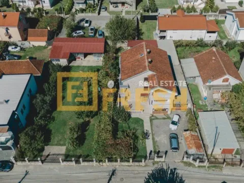 Prodaja, kuća, 400m², Murtovina, Podgorica - image 5