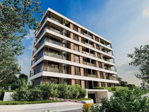 Sale, one bedroom apartment, 40m², Šušanj, Bar - image 8