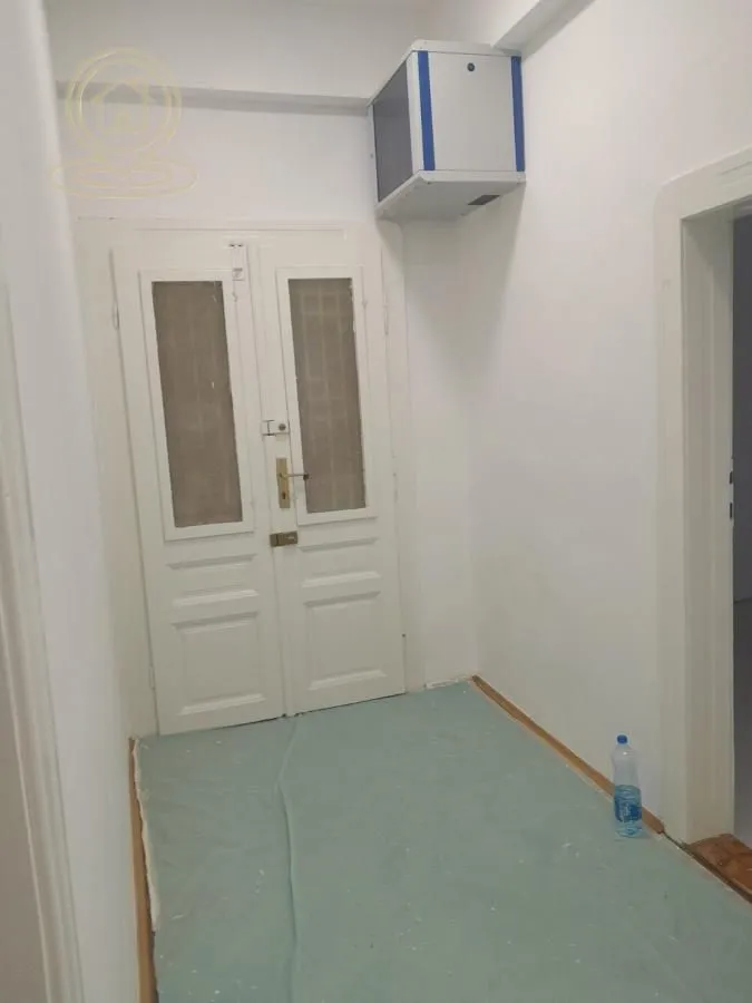 Rent, office space, 100m², Centar, Novi Sad