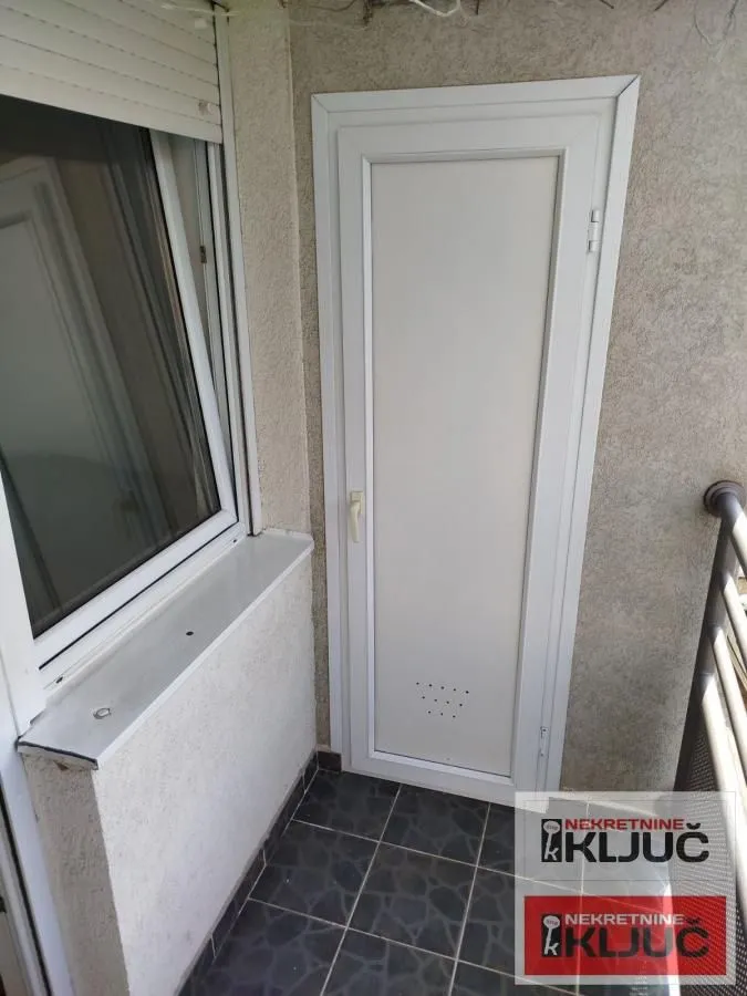 Izdavanje, dvosoban stan, 41m², Nova Detelinara, Novi Sad Sve Podlokacije