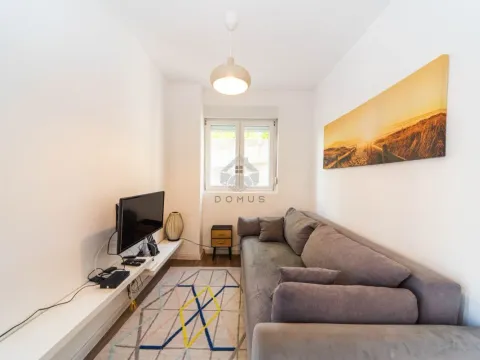 Sale, one bedroom apartment, 29m², Tivat, Crna Gora - image 2