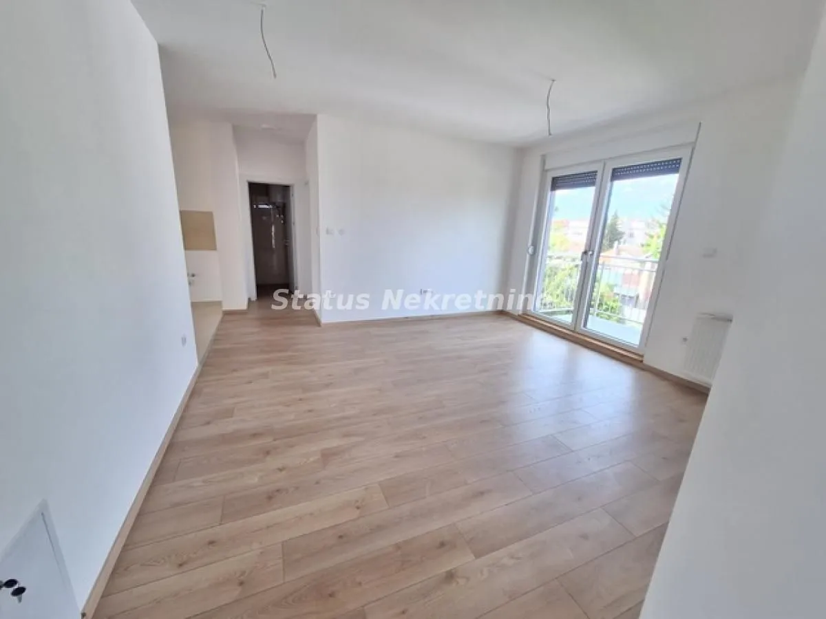 Izdavanje, jednosoban stan, 30m², Telep, Novi Sad Sve Podlokacije