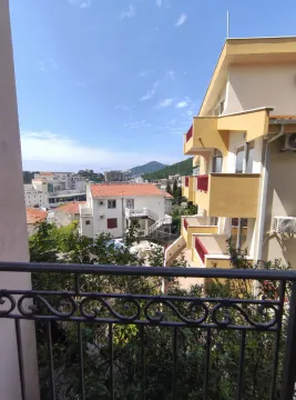 Sale, studio apartment, 31m², Bečići, Budva - image 3