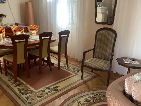 Izdavanje, kuća, 120m², Zagorič, Podgorica - image 8