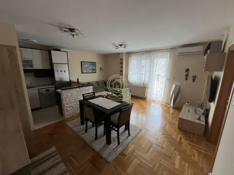 Stan in Podbara