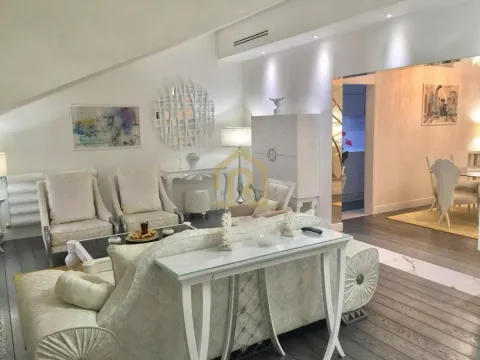 Sale, three bedroom apartment, 141m², Autokomanda, Voždovac Sve Podlokacije