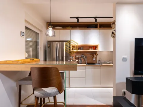 Rent, two bedroom apartment, 68m², Central Point, Podgorica - image 11