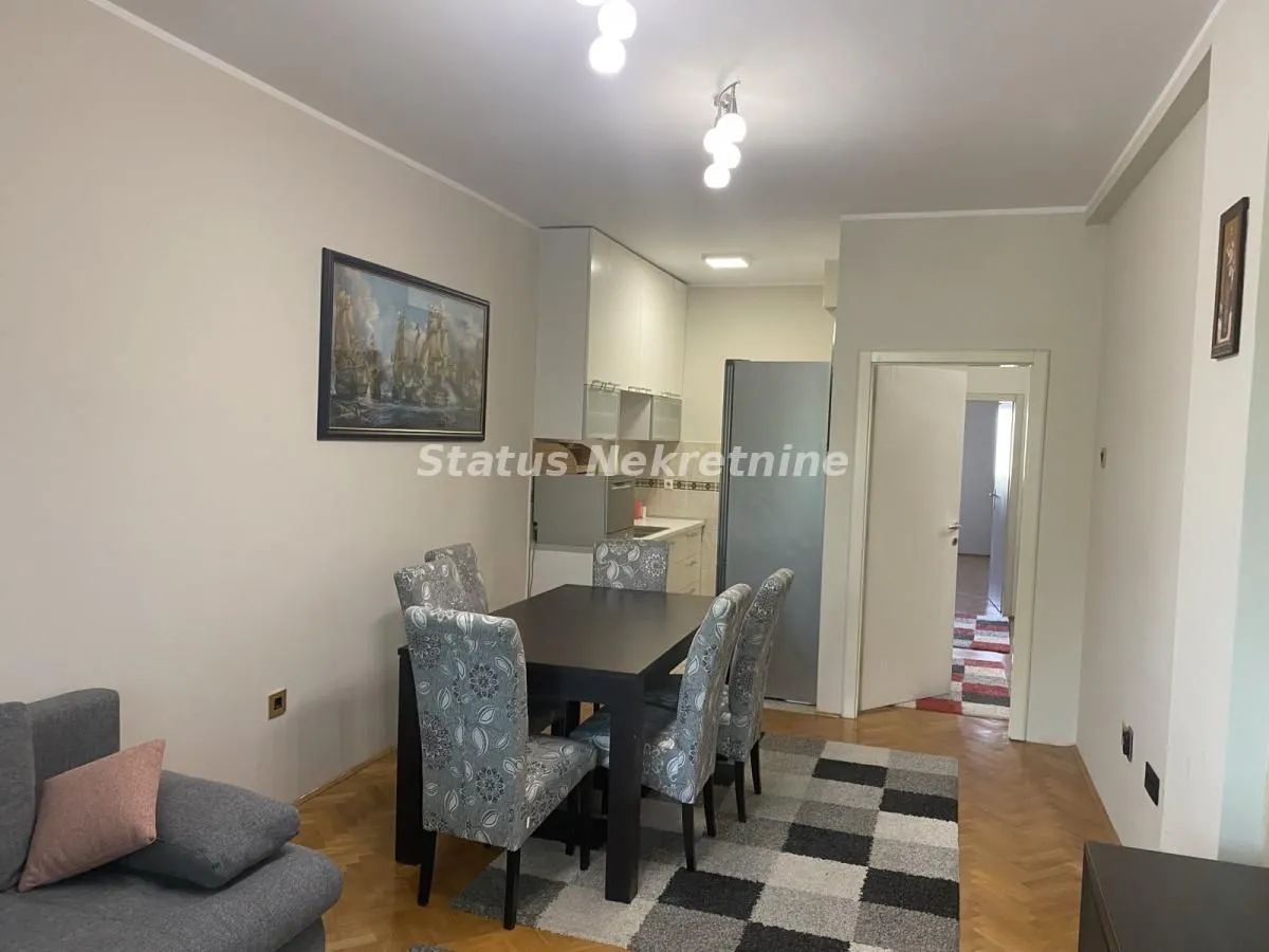 Izdavanje, dvosoban stan, 51m², Sajmište, Novi Sad
