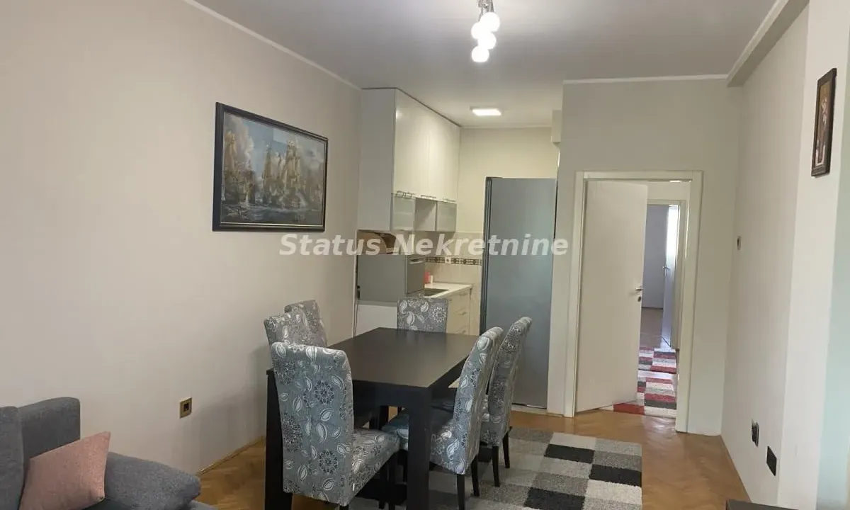 Izdavanje, dvosoban stan, 51m², Sajmište, Novi Sad