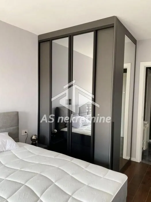 Izdavanje, dvosoban stan, 52m², Cvijićeva, Palilula Sve Podlokacije