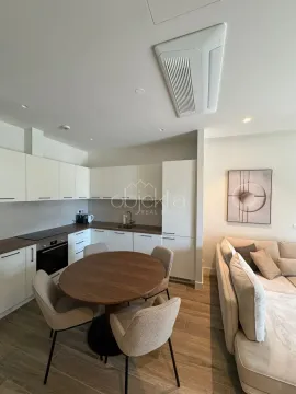 Rent, two bedroom apartment, 250m², Tivat, Crna Gora - image 8