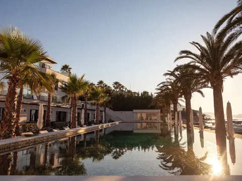 Sale, two bedroom apartment, 195m², Tivat, Crna Gora - image 16