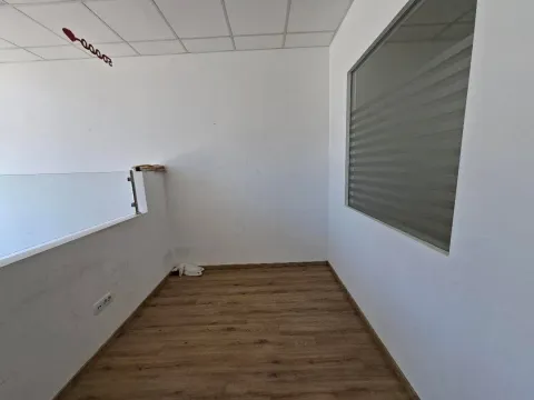 Rent, office space, 60m², Ulcinjsko Polje, Ulcinj - image 6