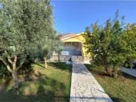 Rent, house, 165m², Farmaci, Podgorica - image 2