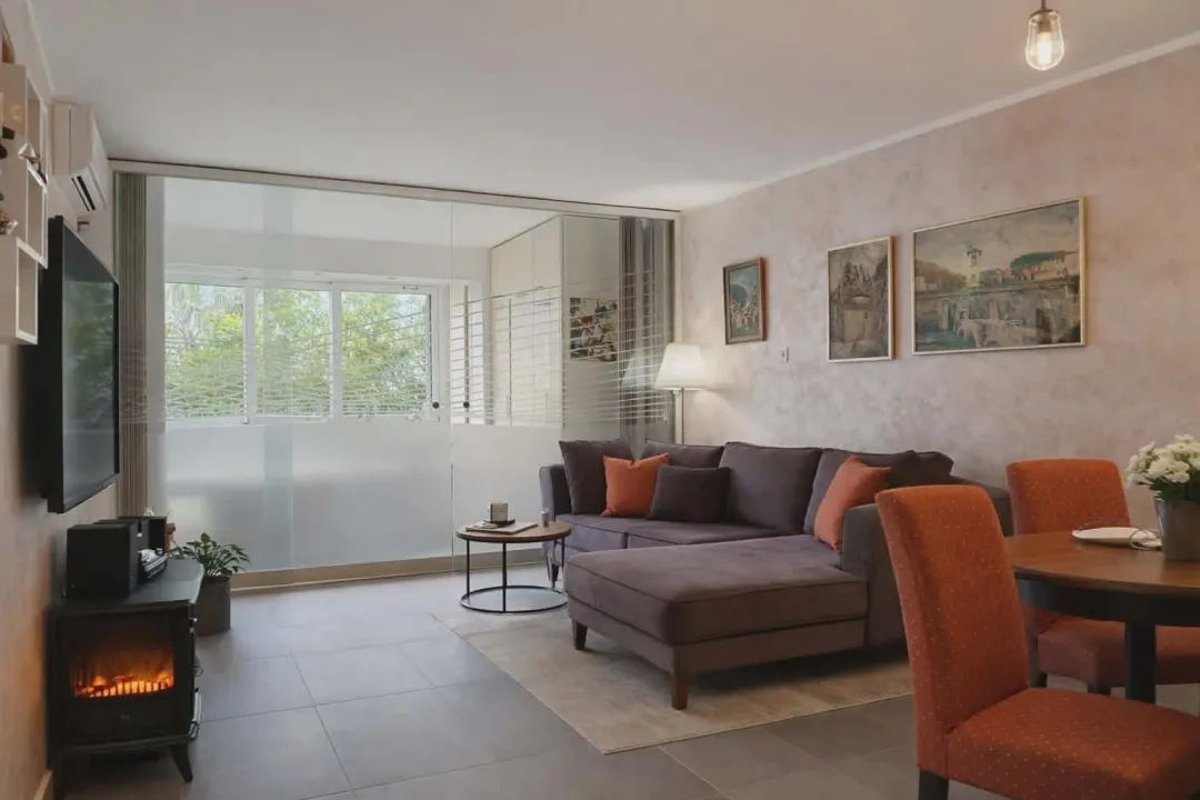 Sale, two bedroom apartment, 53m², Dobrota, Kotor