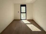 Rent, three bedroom apartment, 111m², Vezirov Most, Podgorica - image 10