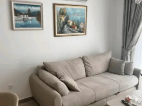 Rent, one bedroom apartment, 50m², Bečići, Budva - image 6