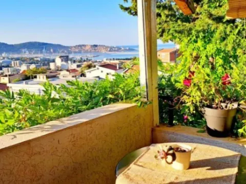 Prodaja, trosoban stan, 100m2, Dubovica, Budva Prodaja, trosoban stan, 100m2, Dubovica, Budva