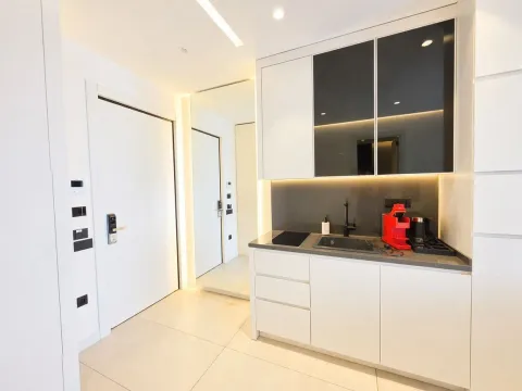 Sale, one bedroom apartment, 44m², Bečići, Budva - image 6