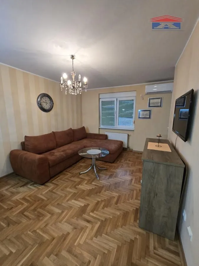 Rent, one bedroom apartment, 35m², Grbavica, Novi Sad Sve Podlokacije