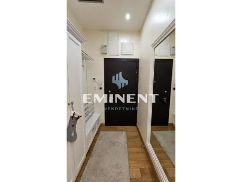 Rent, three bedroom apartment, 107m², Gundulićev Venac, Beograd - image 19