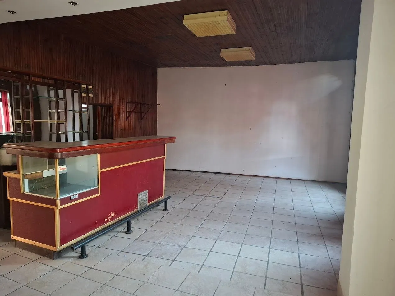 Prodaja, kuća, 300m², Temerin, Novi Sad