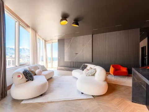 Prodaja, trosoban stan, 450m², Budva, Crna Gora - image 4