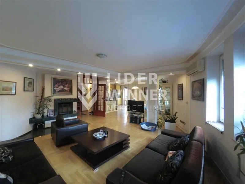 Prodaja, stan, 183m², Zemun Gornji Grad, Zemun Sve Podlokacije