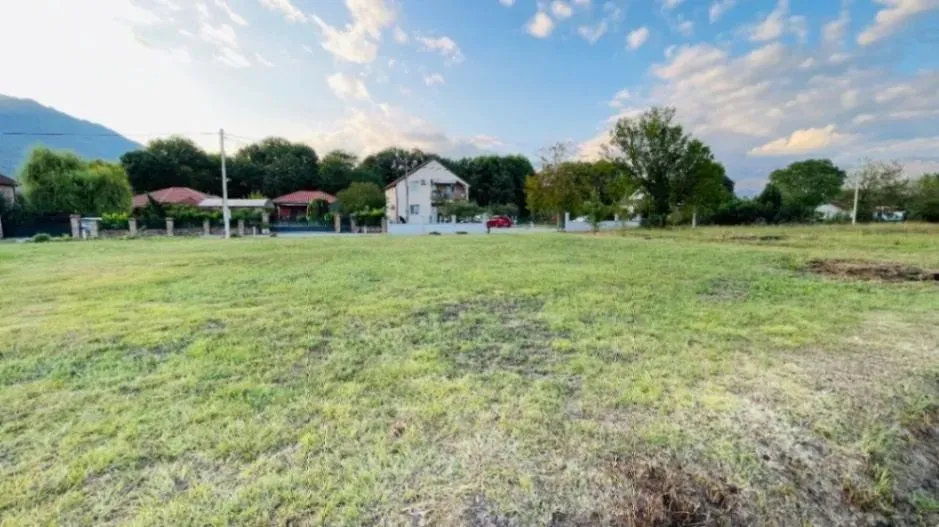 Prodaja, plac, 851m², Danilovgrad, Crna Gora