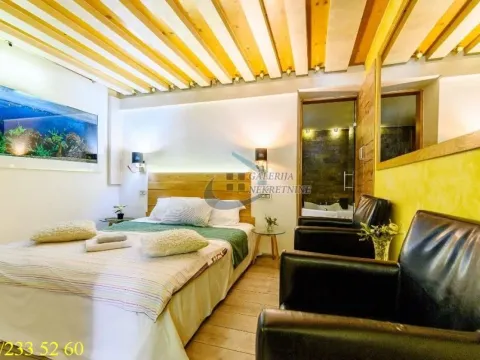 Prodaja, dvosoban stan, 44m², Cvetni Trg, Vračar Sve Podlokacije - image 8