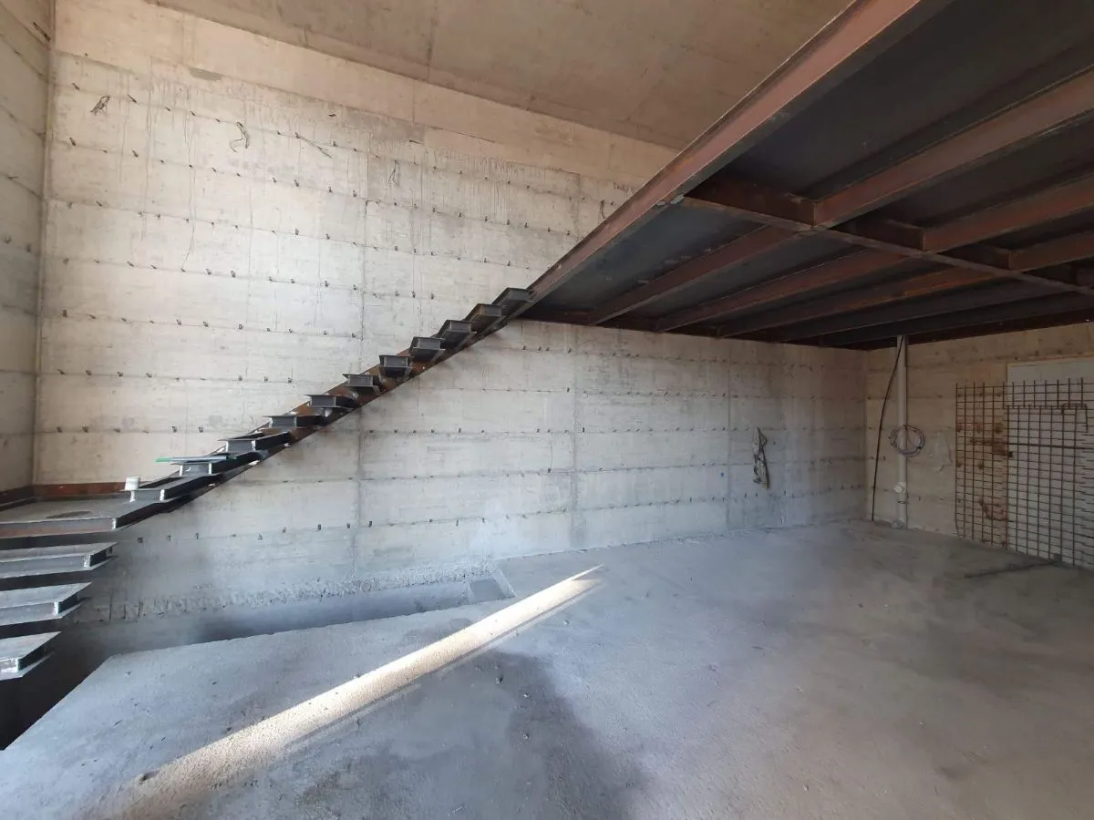 Rent, office space, 150m², Centar, Bar
