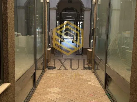 Rent, office space, 31m², Centar, Podgorica - image 2