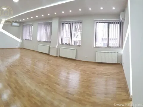 Rent, office space, 100m², Hala Pionir, Palilula Sve Podlokacije - image 4