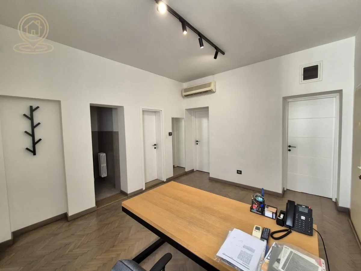 Rent, office space, 70m², Autokomanda, Voždovac Sve Podlokacije