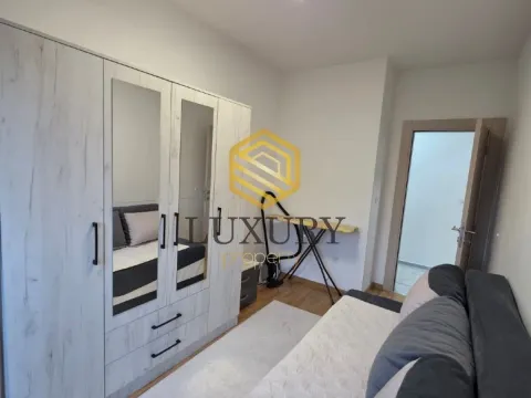 Izdavanje, dvosoban stan, 68m², Stara Varoš, Podgorica - image 6