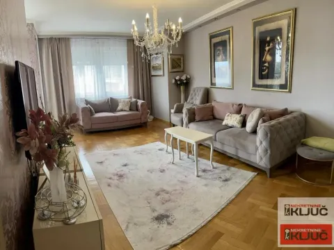 Prodaja, četvorosoban stan, 124m², Grbavica, Novi Sad Sve Podlokacije - image 7